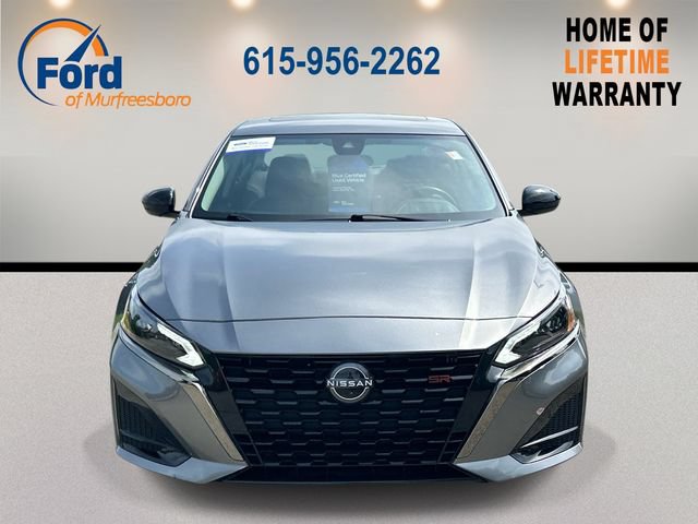 Used 2024 Nissan Altima 2.5 SR w/ SR Premium Package AWD/4WD image 2