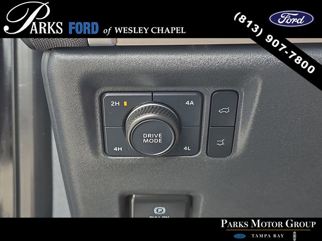 Certified 2025 Ford Expedition Active image 28