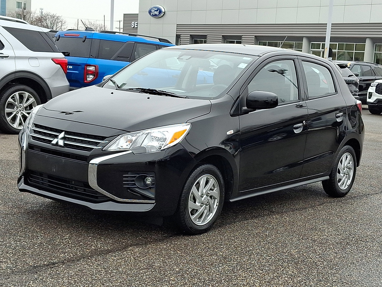 Used 2024 Mitsubishi Mirage ES image 2