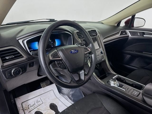 Certified 2020 Ford Fusion SE image 9