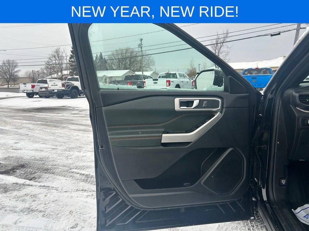 Certified 2022 Ford Explorer Timberline image 13