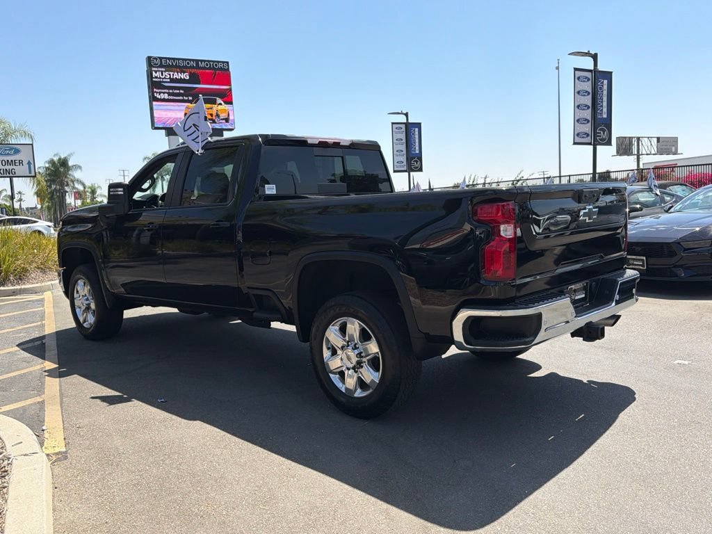 Used 2024 Chevrolet Silverado 2500 LT w/ All Star Edition AWD/4WD image 8