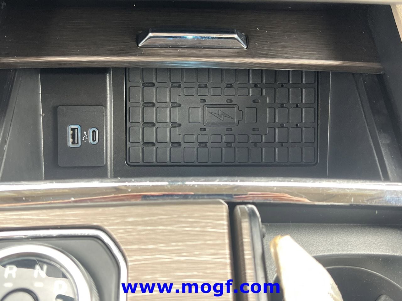 Certified 2024 Ford Expedition Max Limited AWD/4WD image 10