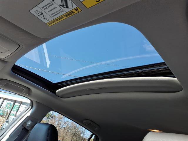 Used 2018 Acura RDX AWD w/ Advance Package image 24