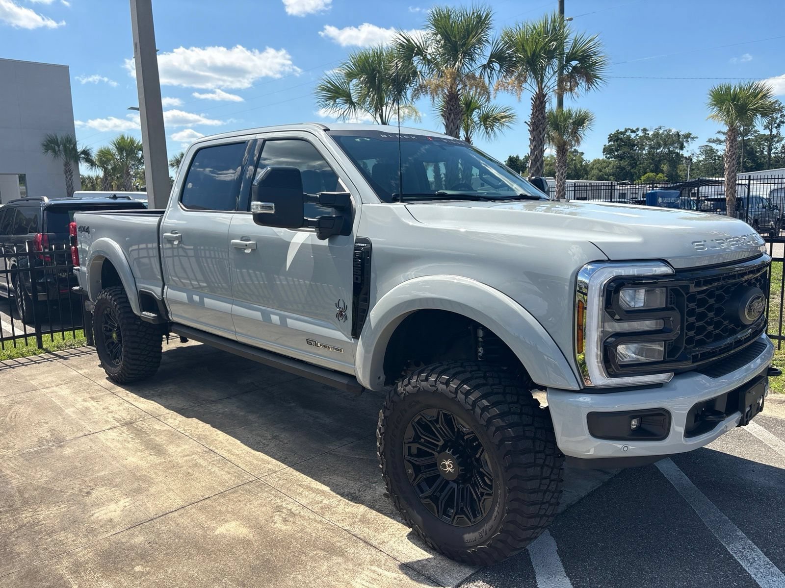 Certified 2025 Ford F250 Lariat w/ Lariat Ultimate Package AWD/4WD image 2