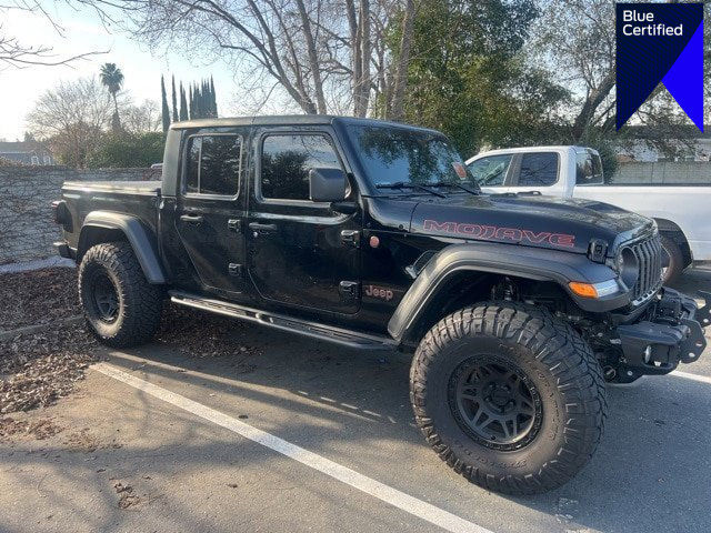 Used 2024 Jeep Gladiator Mojave w/ Convenience Group image 1