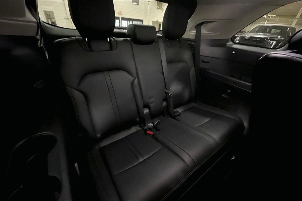 Used 2024 MAZDA CX-90 3.3 Turbo w/ Preferred Plus image 27