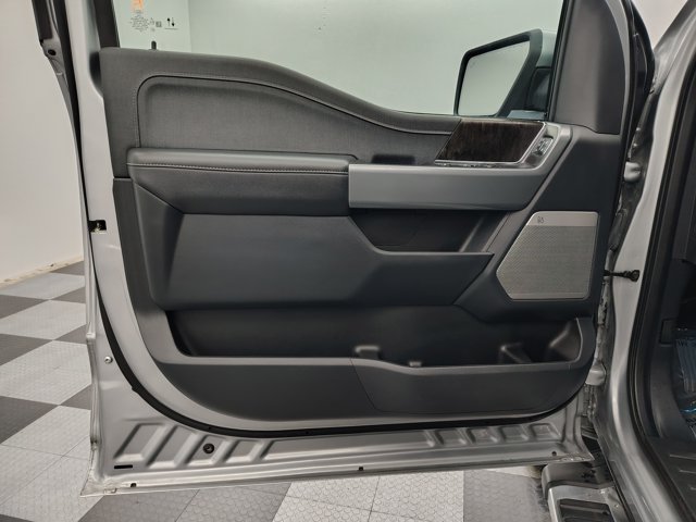 Certified 2022 Ford F150 Lariat w/ Max Trailer Tow Package AWD/4WD image 24