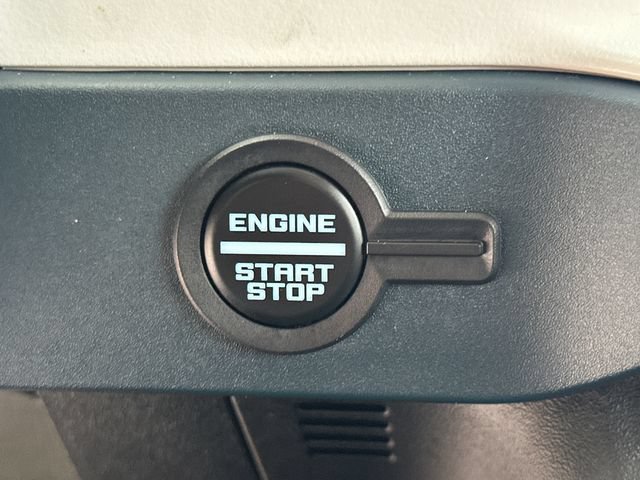 Certified 2025 Ford Bronco Heritage Edition AWD/4WD image 37