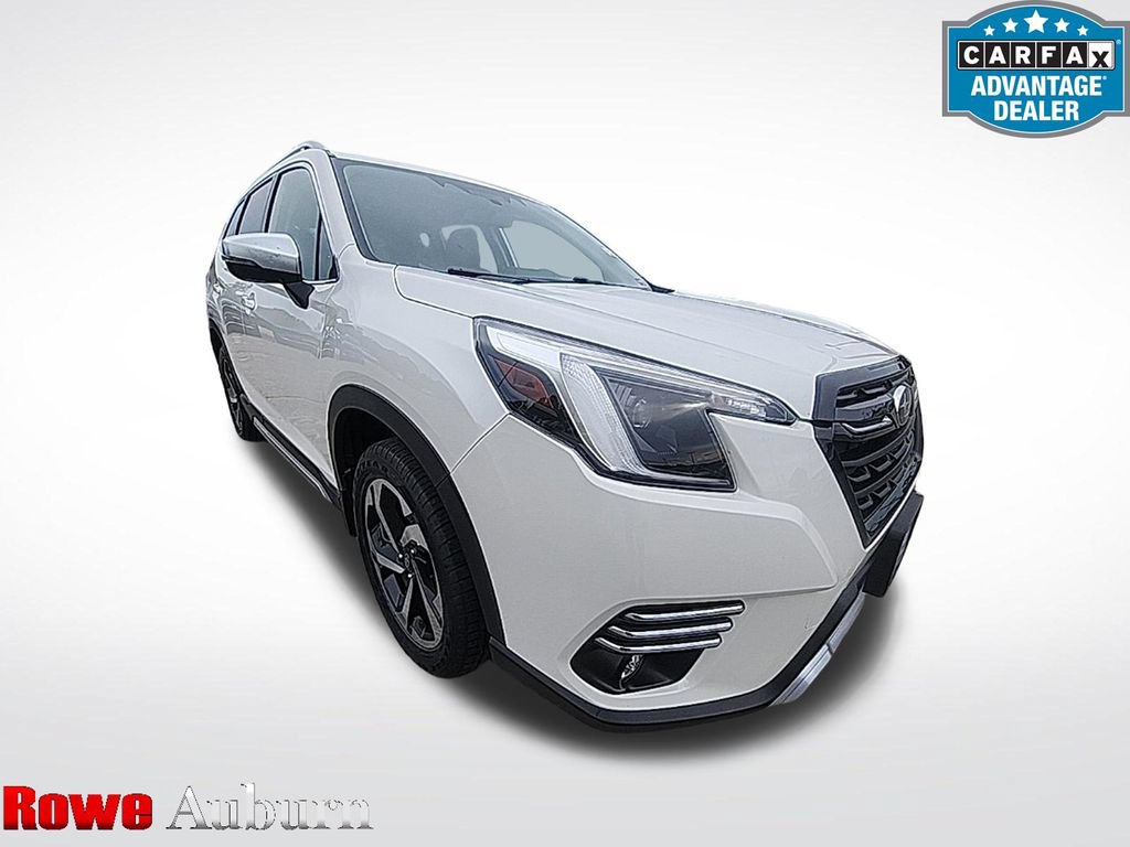 Used 2024 Subaru Forester Touring AWD/4WD image 1