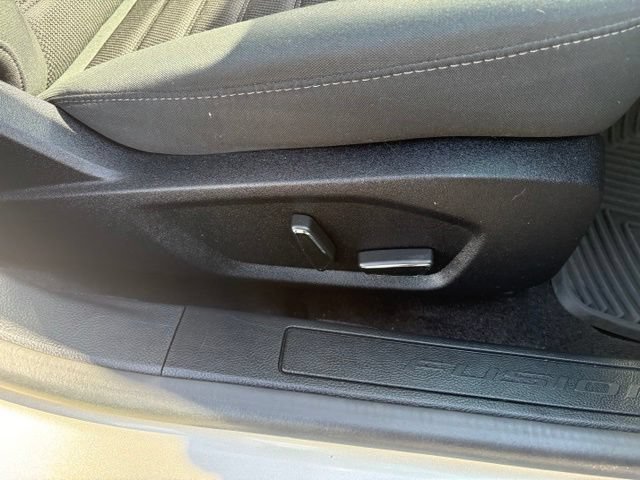 Certified 2019 Ford Fusion SE FWD image 38