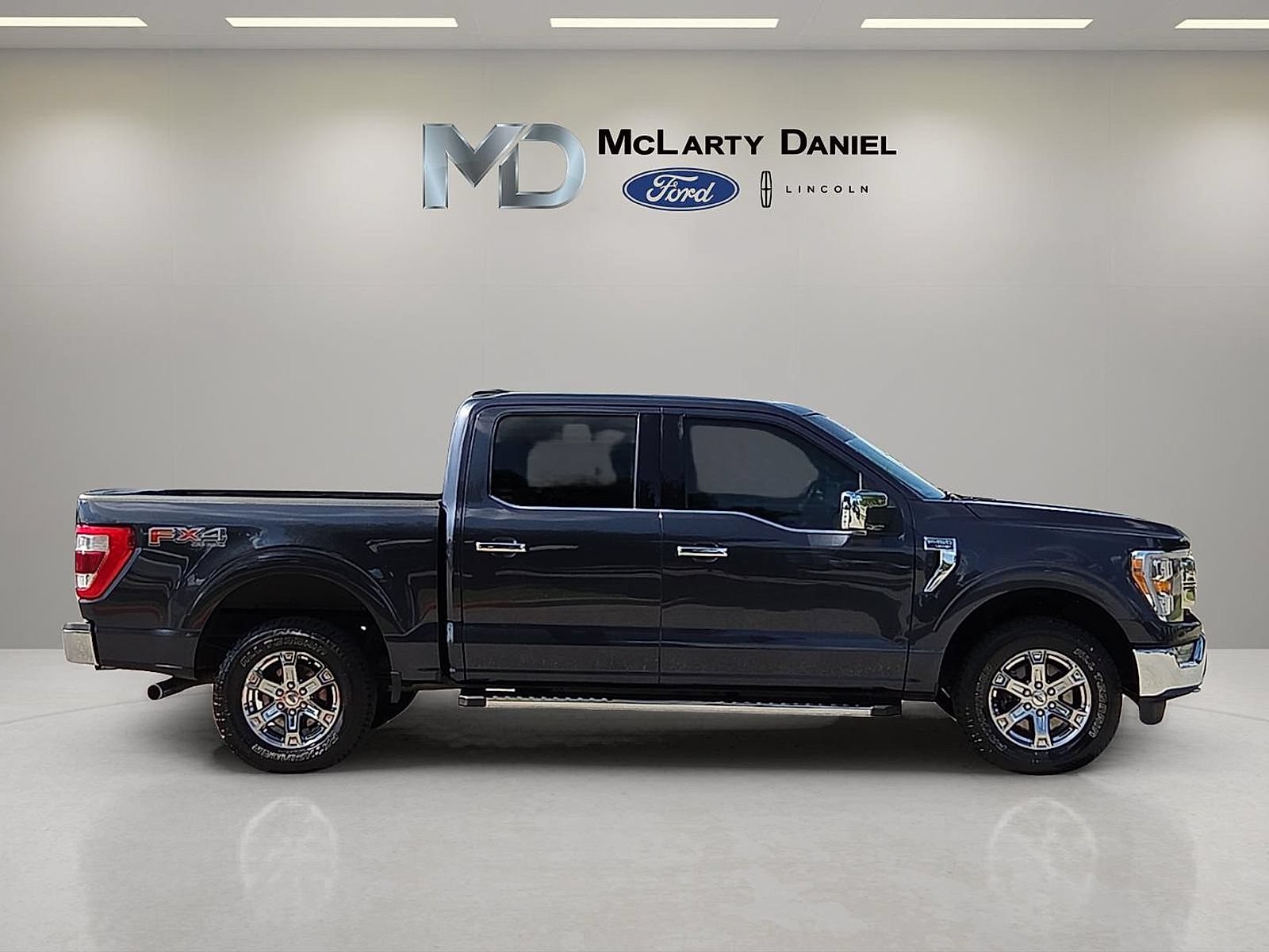 Certified 2021 Ford F150 Lariat AWD/4WD image 6