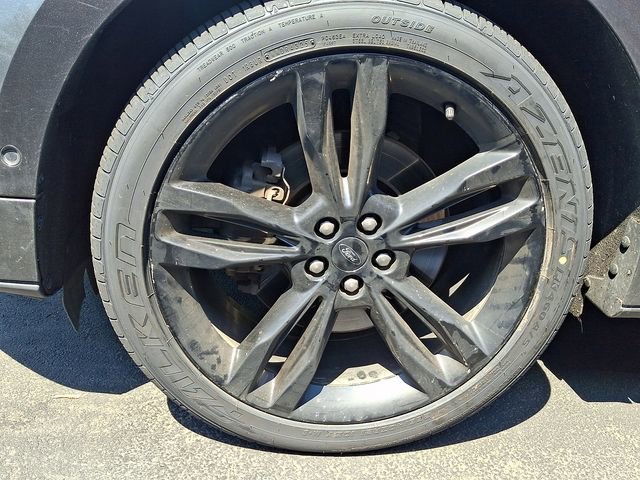 Certified 2020 Ford Edge ST w/ Equipment Group 401A AWD/4WD image 4