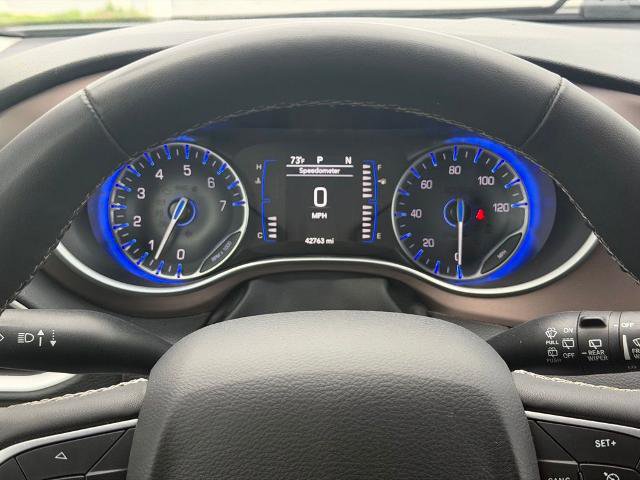 Used 2023 Chrysler Voyager LX FWD image 19