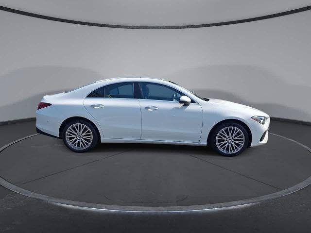 Used 2025 Mercedes-Benz CLA 250 image 9