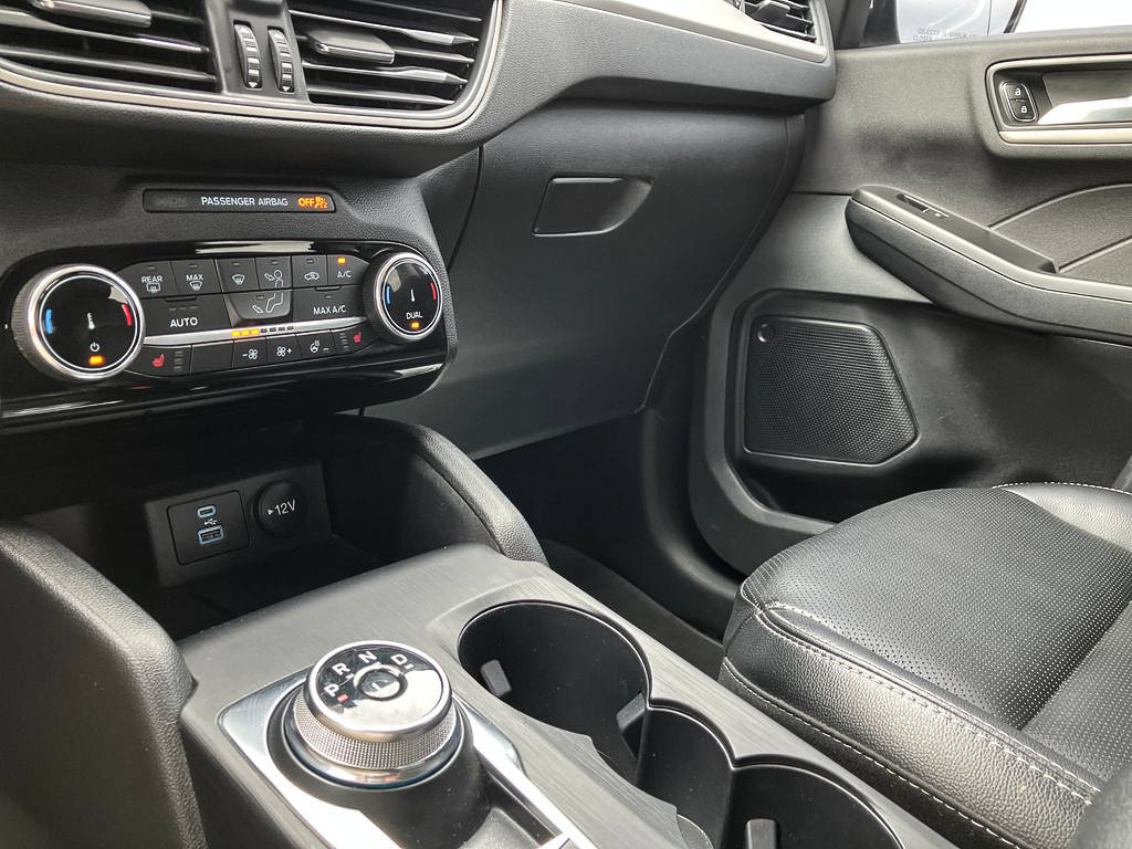Certified 2022 Ford Escape SEL AWD/4WD image 33