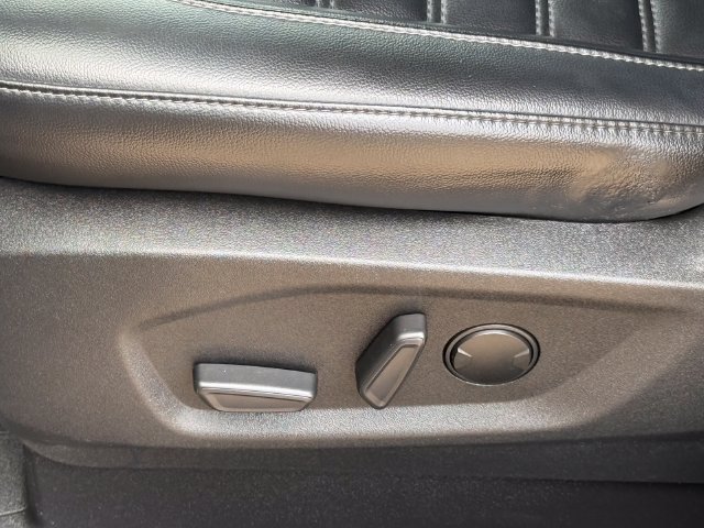 Certified 2023 Ford Edge SEL AWD/4WD image 7