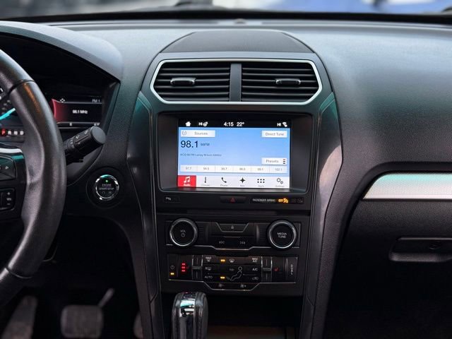 Certified 2017 Ford Explorer XLT w/ Equipment Group 202A image 22