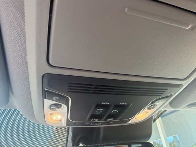 Used 2021 Honda Ridgeline RTL image 16