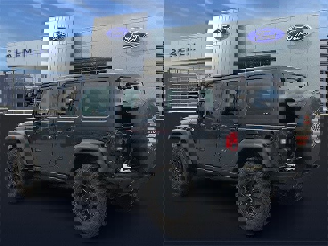 Used 2018 Jeep Wrangler Unlimited Sport image 4