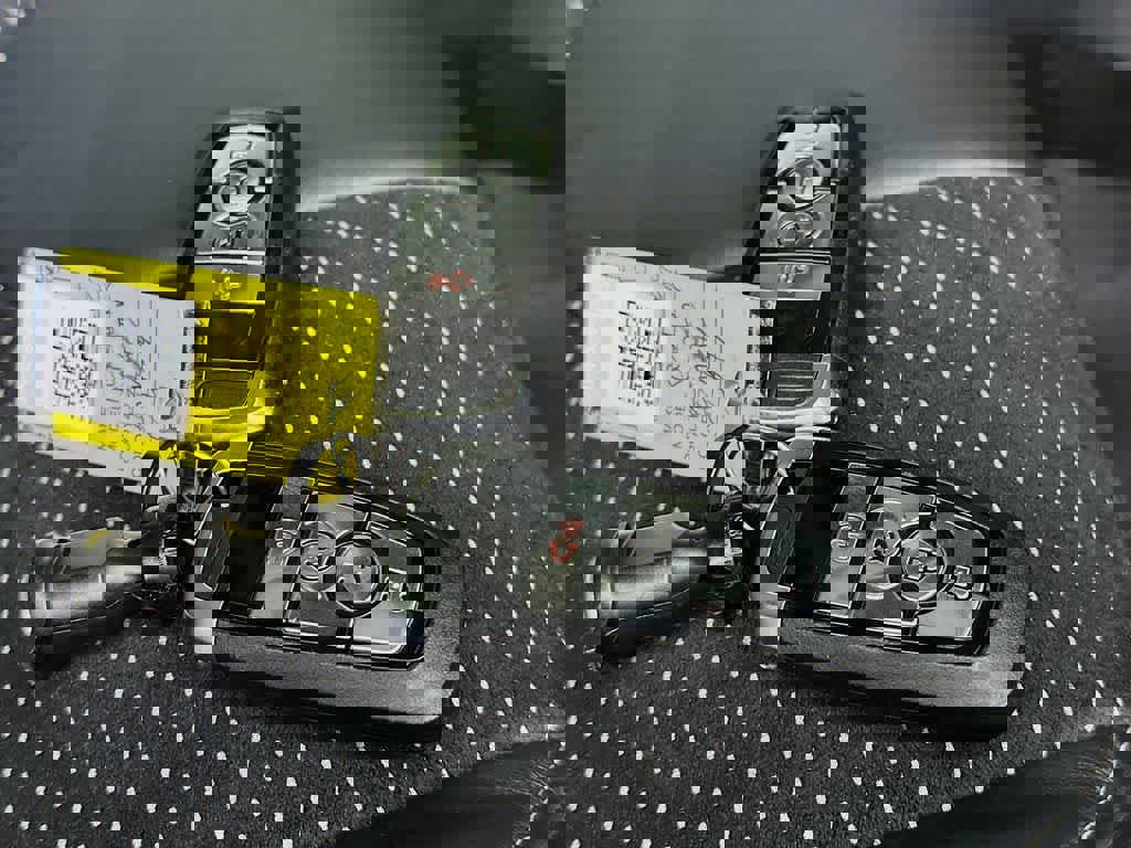 Certified 2025 Ford Bronco Raptor w/ Interior Carbon Fiber Pack image 25