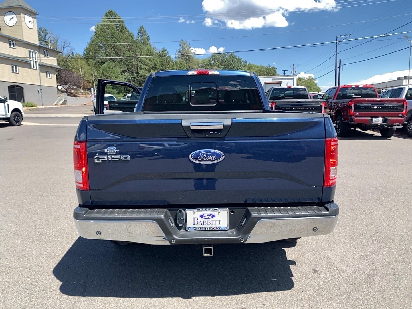 Certified 2017 Ford F150 XLT w/ Equipment Group 301A Mid RWD image 6