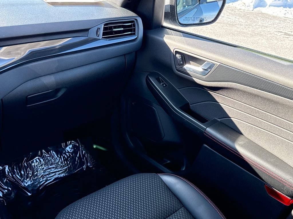 Certified 2023 Ford Escape ST-Line Select w/ Tech Pack #2 image 15