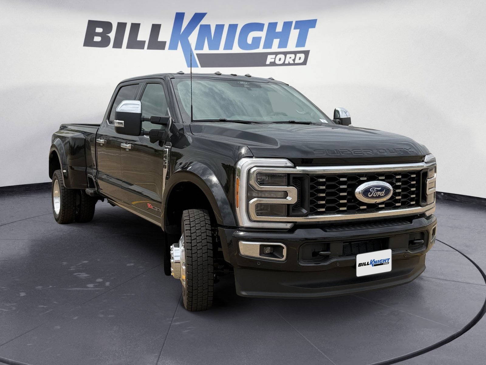 Certified 2026 Ford F450 Platinum w/ Platinum Plus Package AWD/4WD image 7
