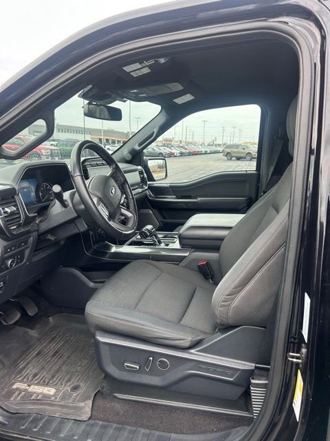 Certified 2021 Ford F150 XLT w/ Equipment Group 302A High image 12