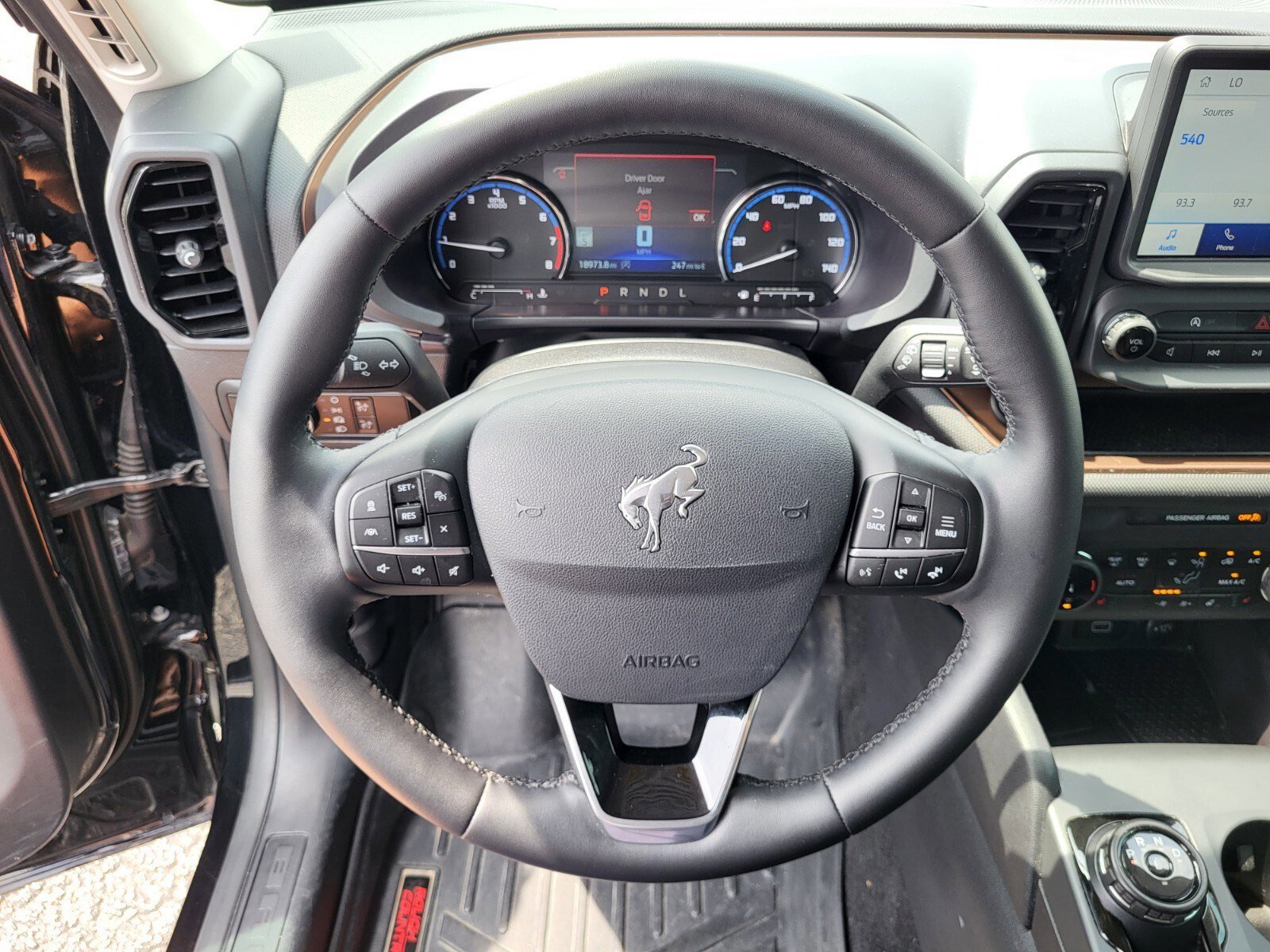 Certified 2024 Ford Bronco Sport Outer Banks w/ Tech Package image 27