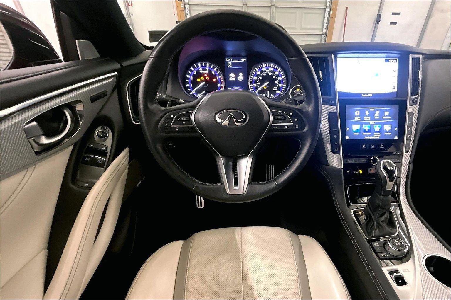Used 2018 INFINITI Q60 Red Sport 400 w/ Pro Active Package image 7