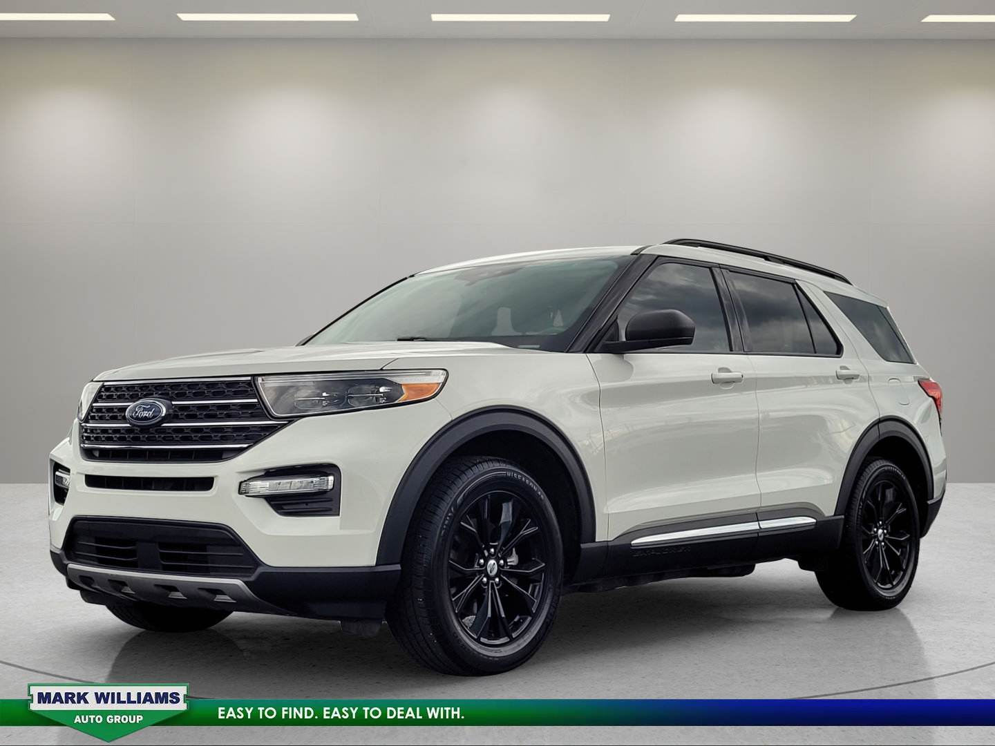 Certified 2023 Ford Explorer XLT w/ Equipment Group 202A AWD/4WD image 8