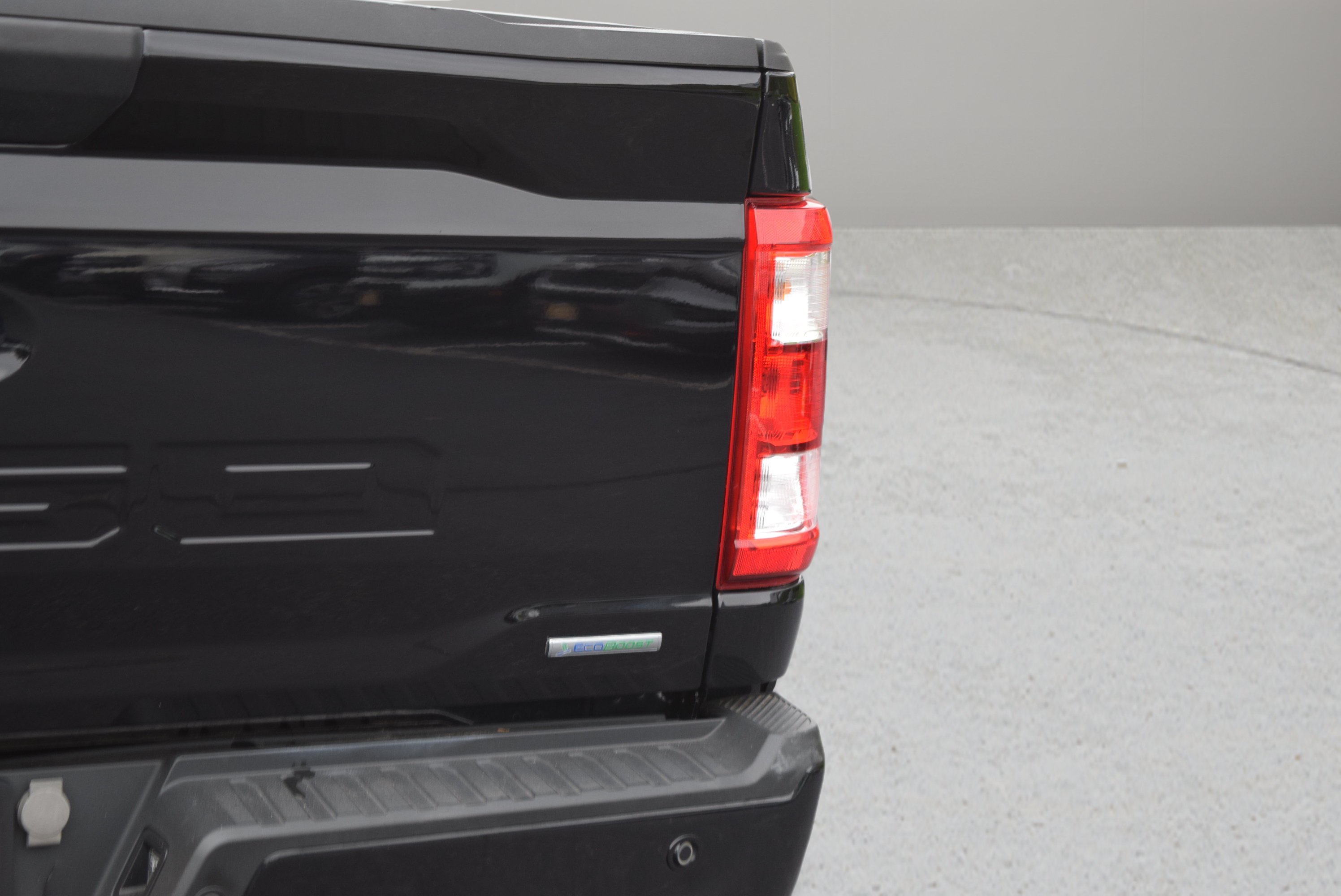 Certified 2023 Ford F150 XL w/ STX Appearance Package AWD/4WD image 6