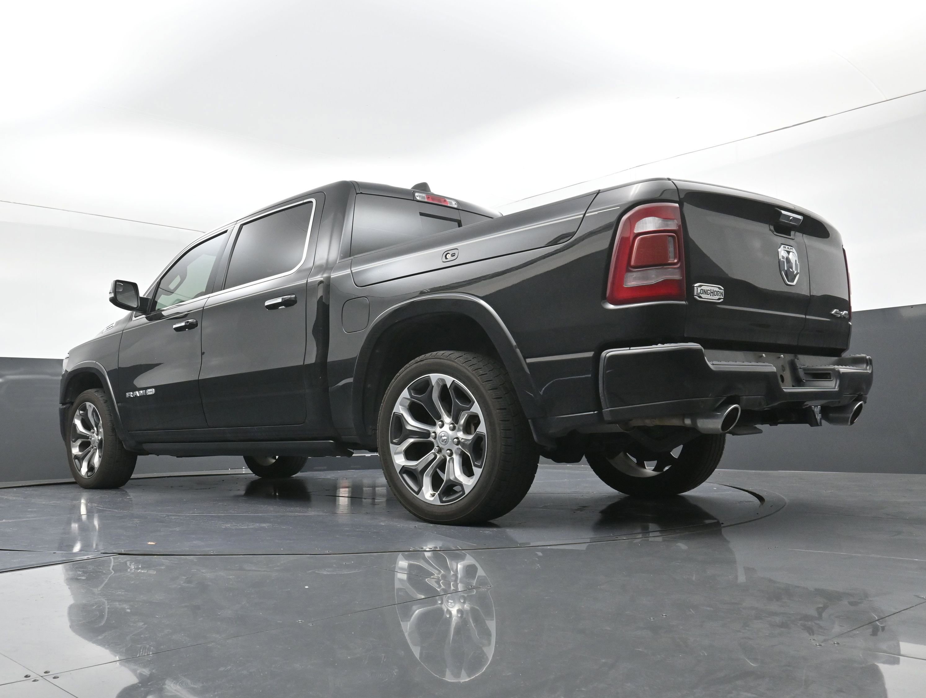 Used 2022 RAM 1500 Limited image 29