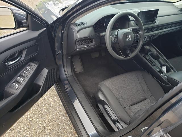 Used 2024 Honda Accord LX image 10