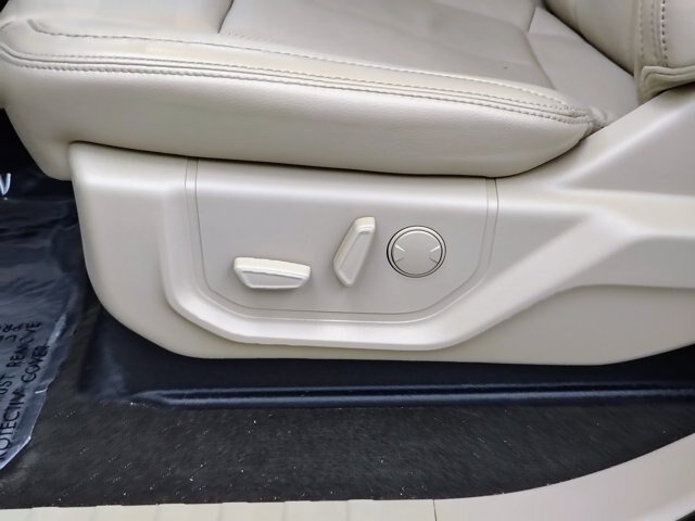 Certified 2019 Ford F150 Lariat AWD/4WD image 27