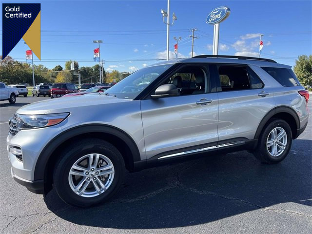 Certified 2022 Ford Explorer XLT w/ Equipment Group 202A
