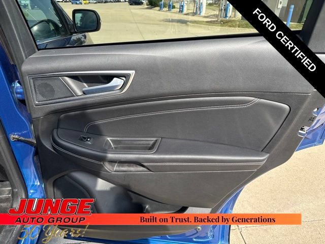 Certified 2024 Ford Edge Titanium AWD/4WD image 13
