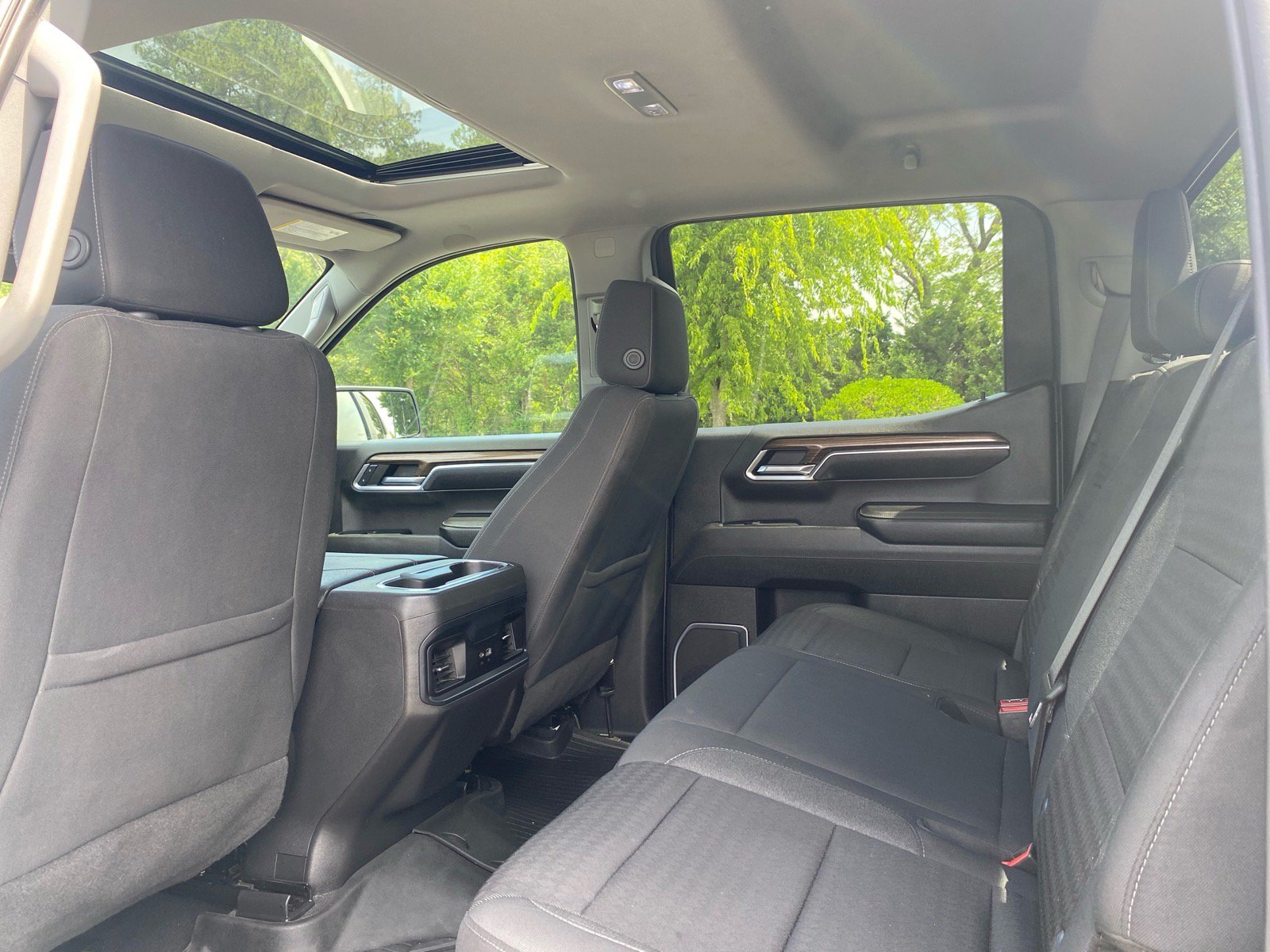 Used 2023 Chevrolet Silverado 1500 LT Trail Boss w/ Convenience Package II AWD/4WD image 26