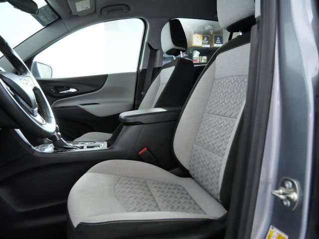 Used 2024 Chevrolet Equinox LT w/ LPO, Floor Liner Package AWD/4WD image 16