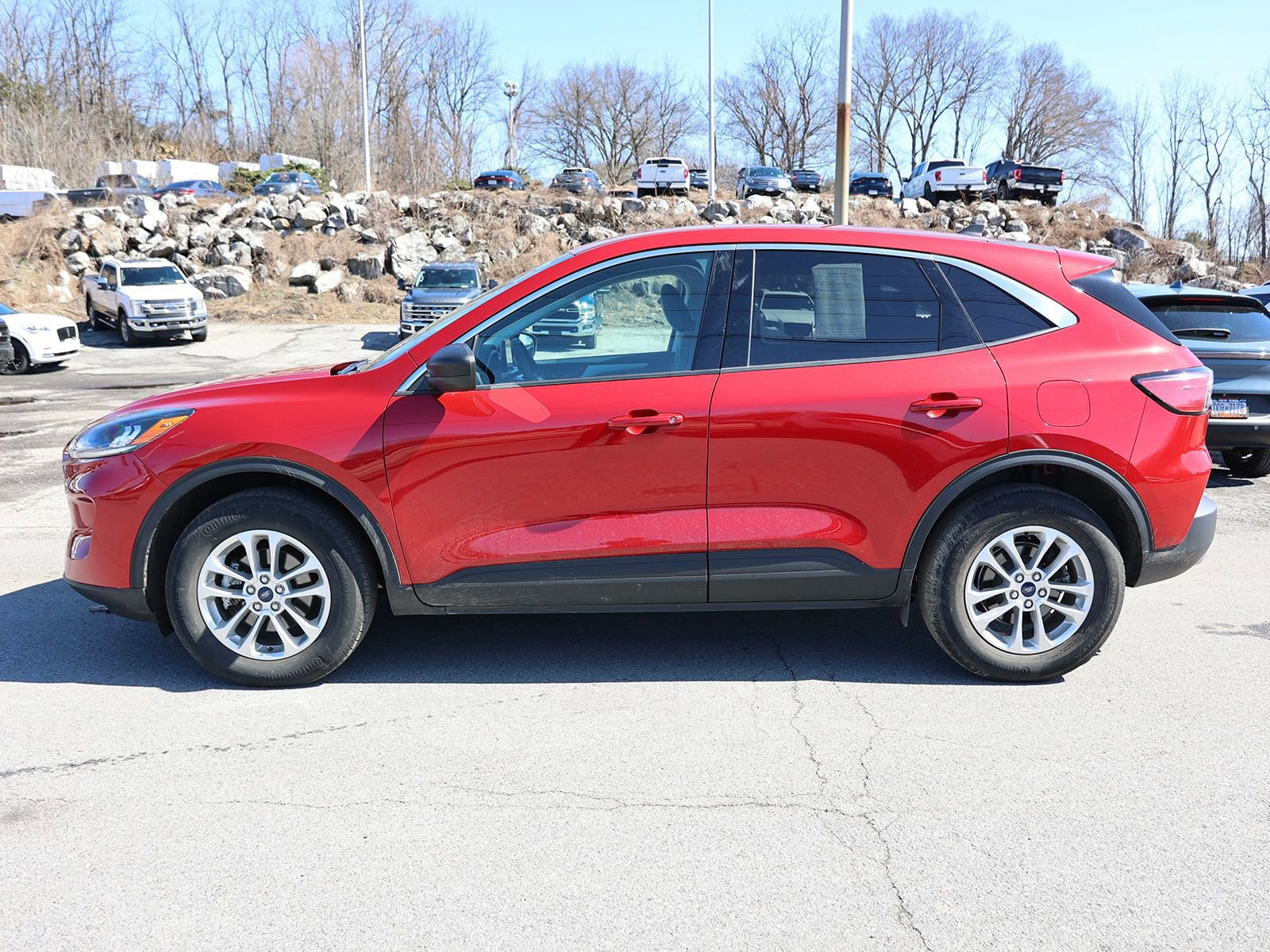 Certified 2022 Ford Escape SE w/ Cold Weather Package image 6