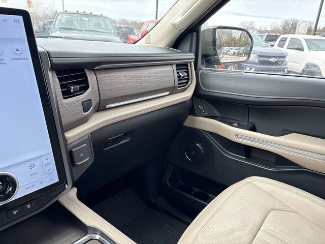 Certified 2024 Ford Expedition Limited image 42