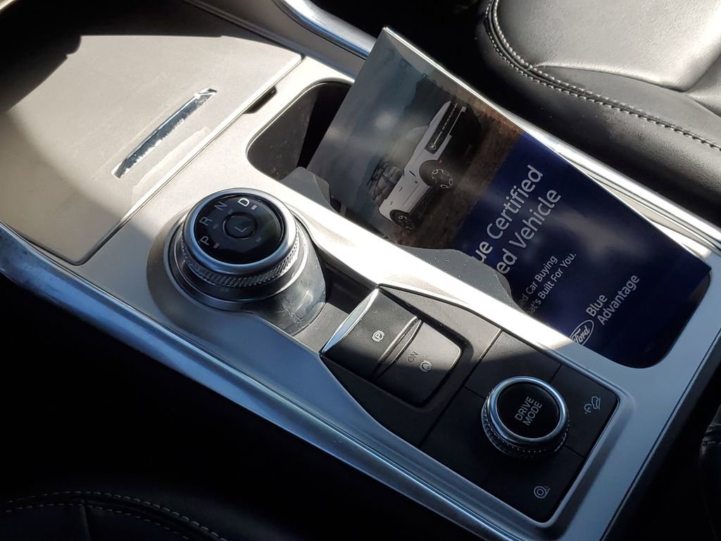 Certified 2022 Ford Explorer XLT w/ Equipment Group 202A image 25