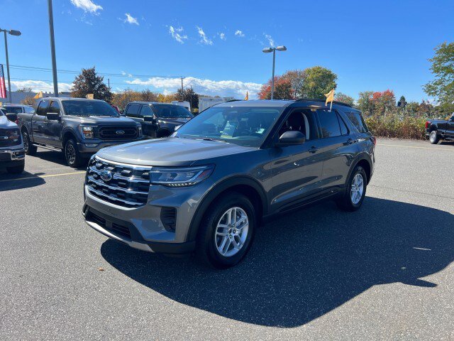 Certified 2026 Ford Explorer Active AWD/4WD image 3