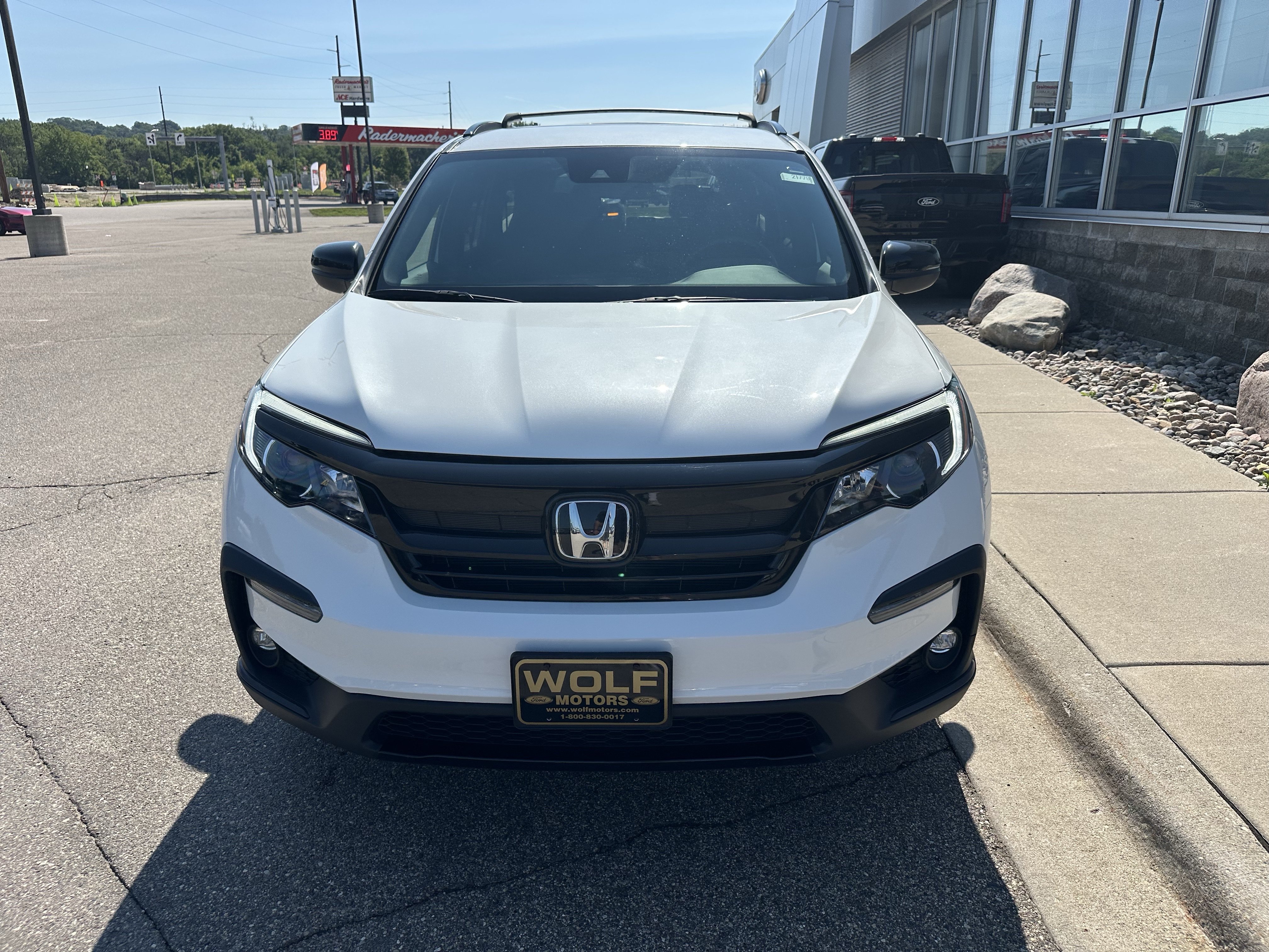 Used 2022 Honda Pilot Sport image 4