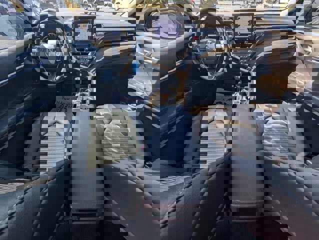 Used 2024 Toyota Camry SE image 26