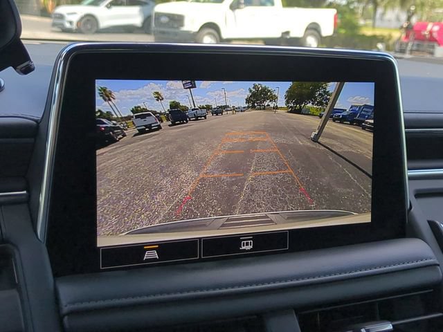 Used 2021 Chevrolet Suburban LT RWD image 23