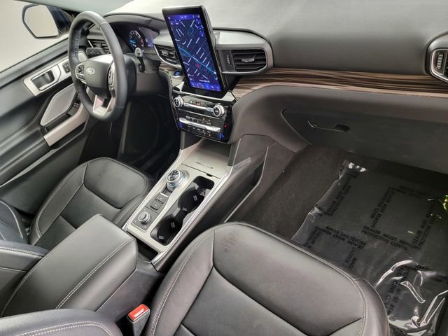 Certified 2023 Ford Explorer Limited w/ Limited Technology Package AWD/4WD image 20