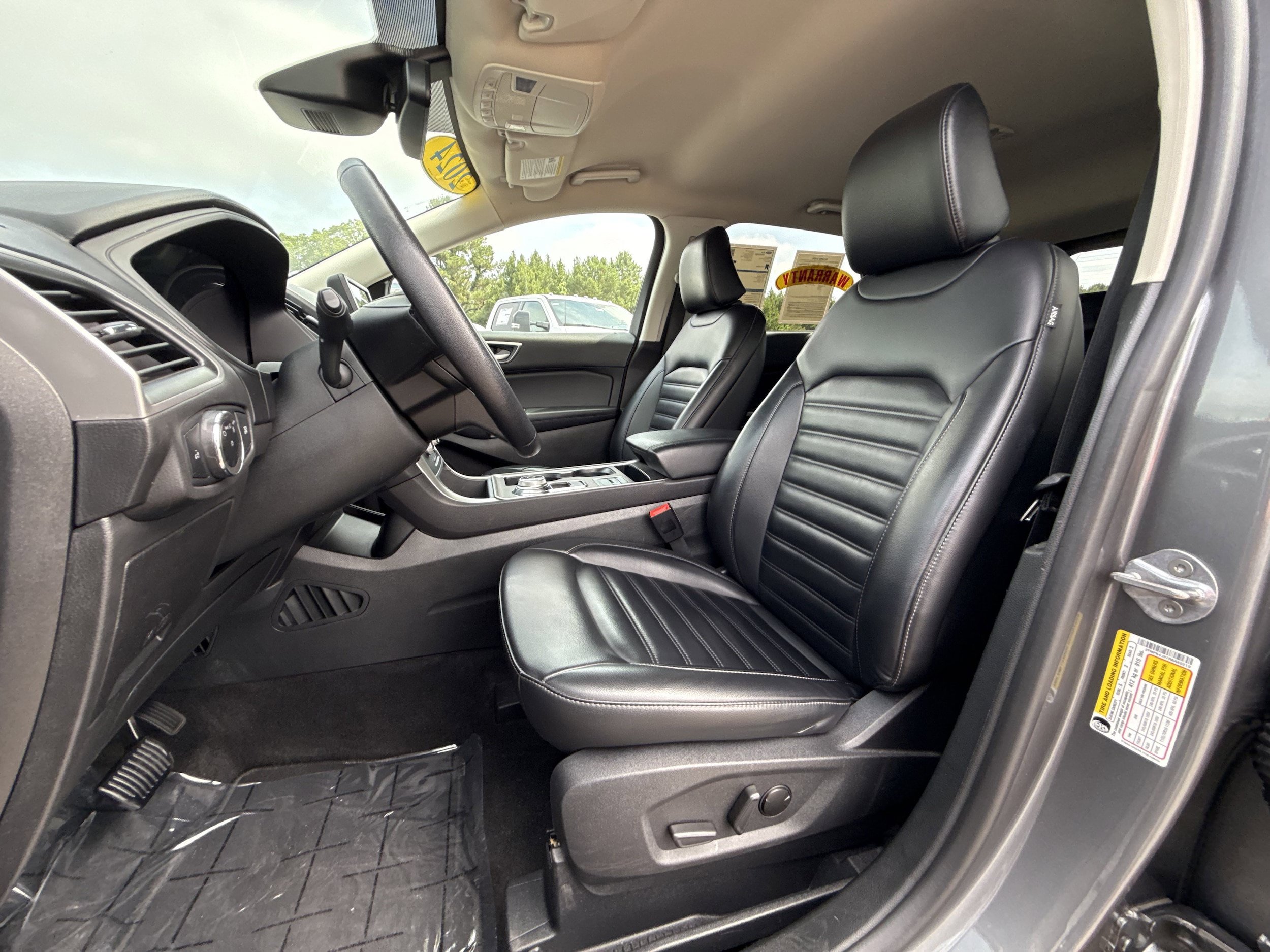 Certified 2024 Ford Edge SEL AWD/4WD image 10