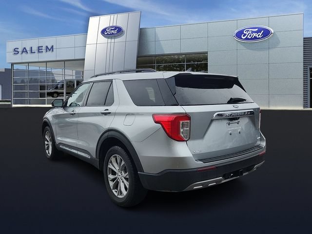 Certified 2023 Ford Explorer XLT w/ Equipment Group 202A AWD/4WD image 4
